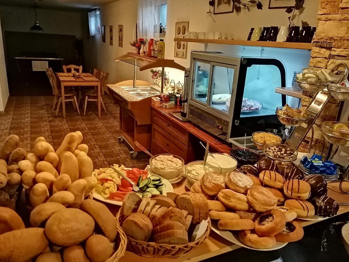 Privat Bohemia 호텔 Šatov 외부 사진