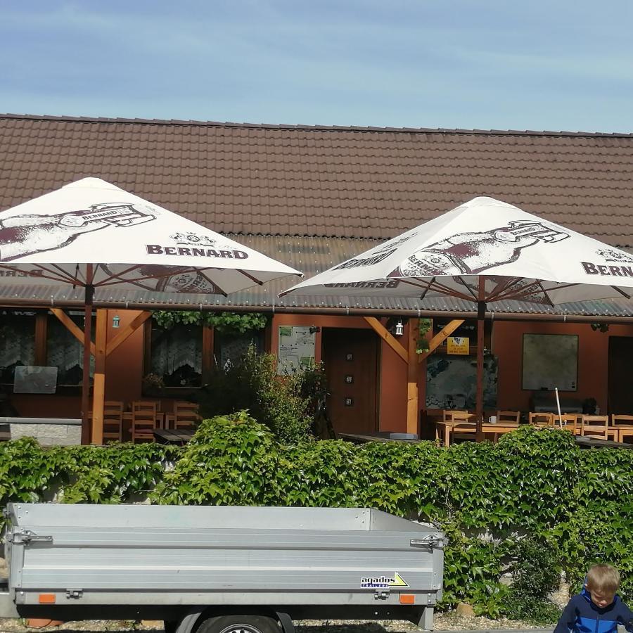 Privat Bohemia 호텔 Šatov 외부 사진